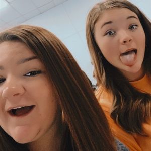 Meet your Posher, Clara